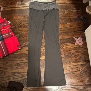 Aerie Gray Flared Leggings